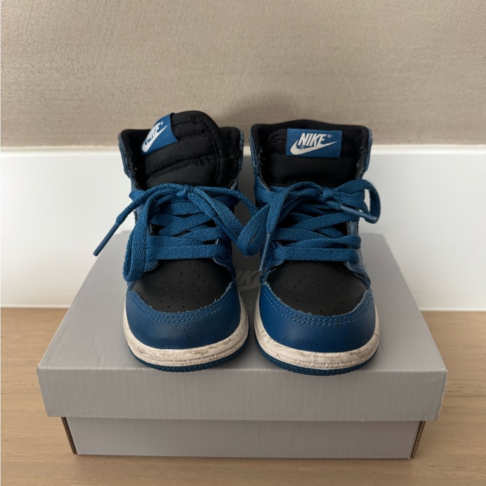 Jordan Blue and Black Sneakers